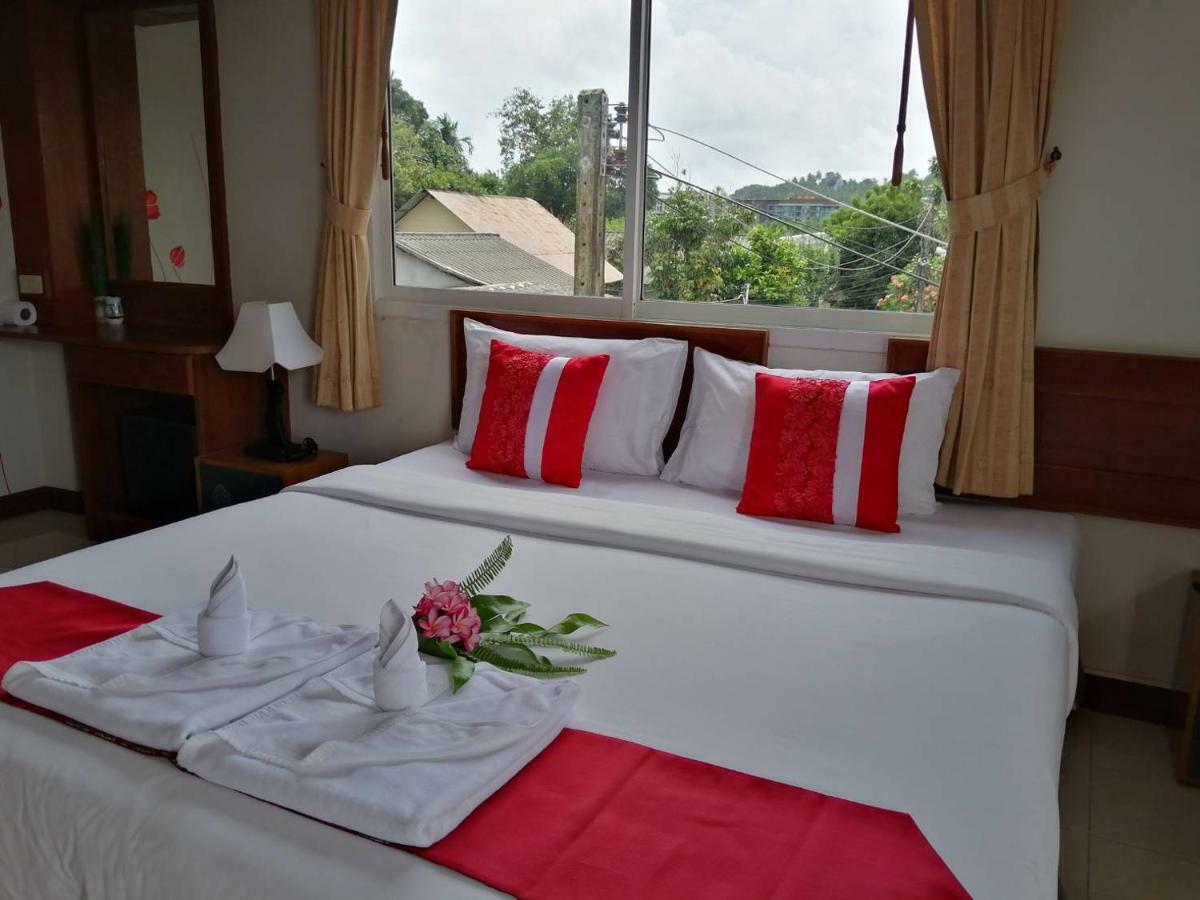 Baan Chayna Hotel หาดบางเทา ภายนอก รูปภาพ